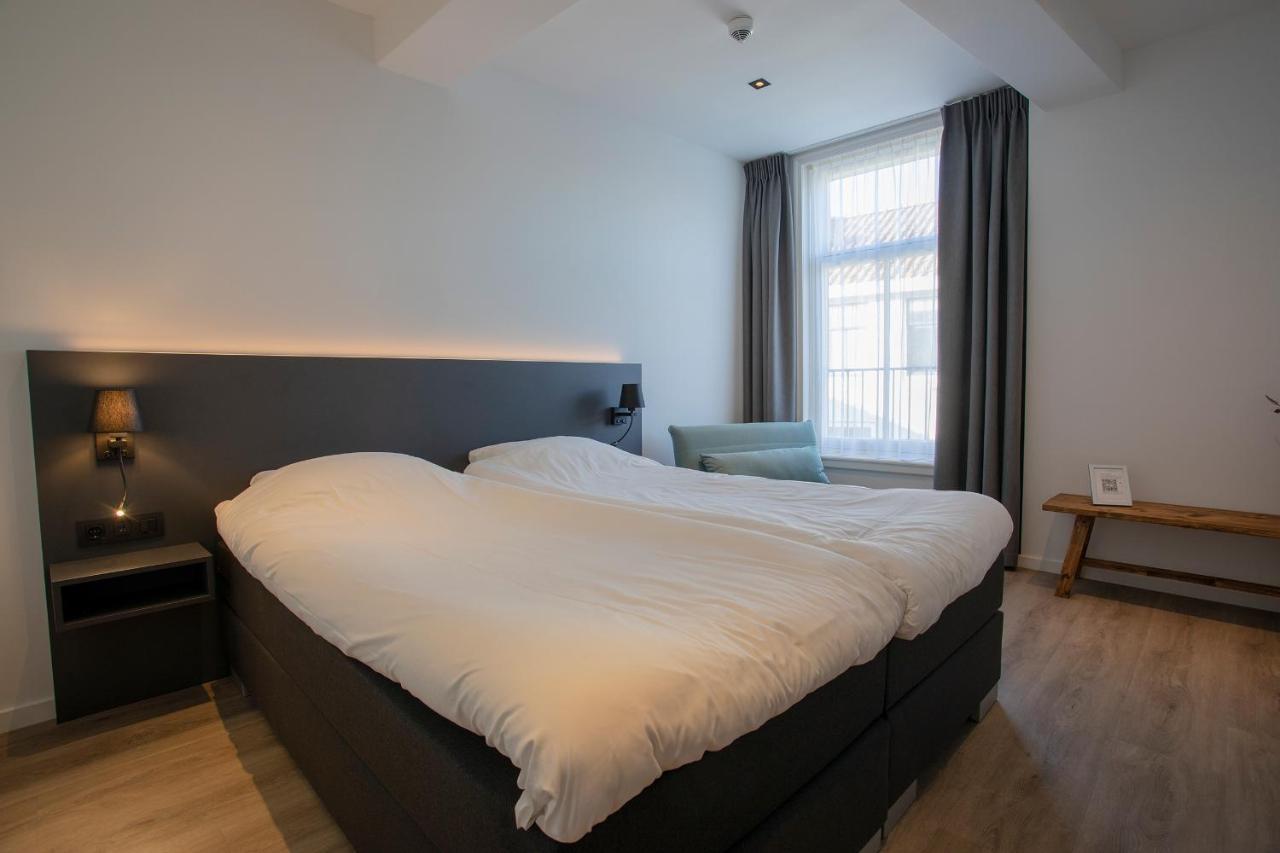 Hotel Tholen Ngoại thất bức ảnh